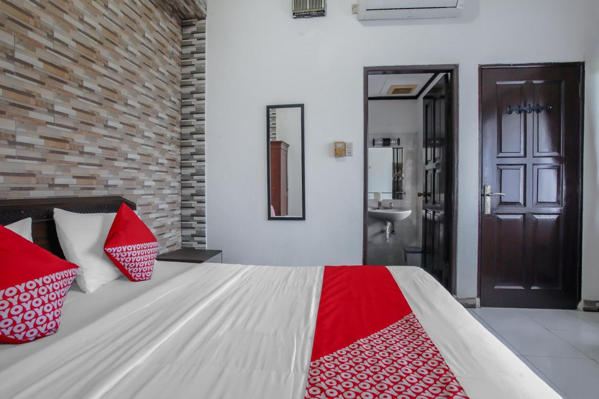 Oyo Life 90091 Wisma Pakuan Syariah Bogor Kültér fotó
